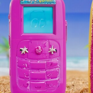 Entdecke das brillante Barbie-Klapphandy mit erstaunlichen Features!